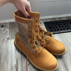 Timberland Women's Brown Mesh Combat Boots